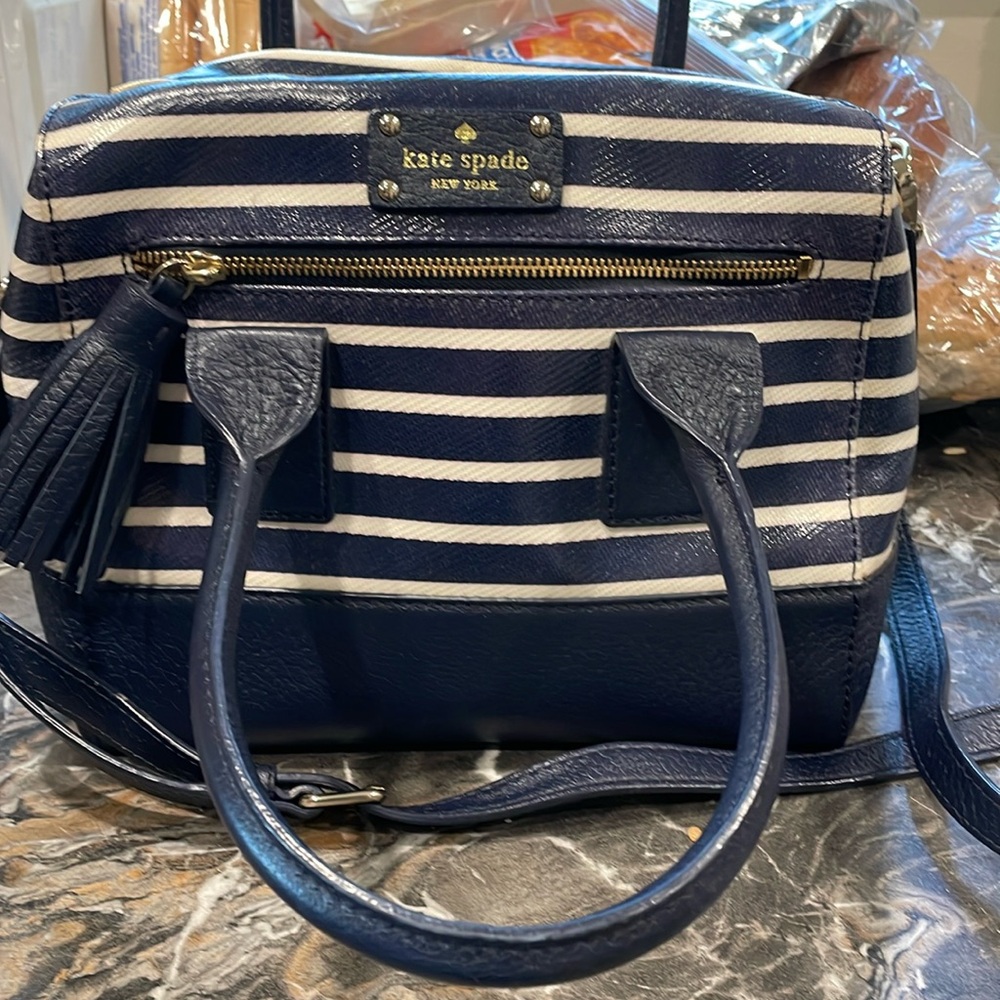 💞SALE💞BEAUTIFUL KATE SPADE ♠️ PURSE